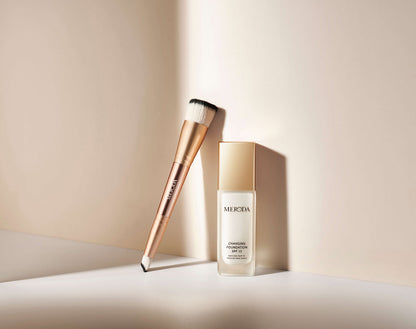 2-IN-1 BUILD & CONCEAL BRUSH